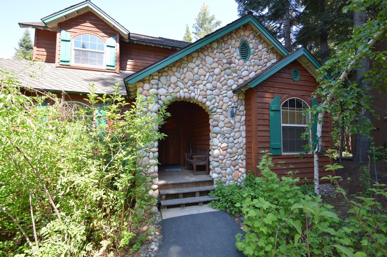 New England Cottage Shaver Lake Exterior photo